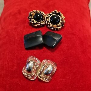 1960 Clip Elegant Black and Gold Women's Earrings  3 Pair